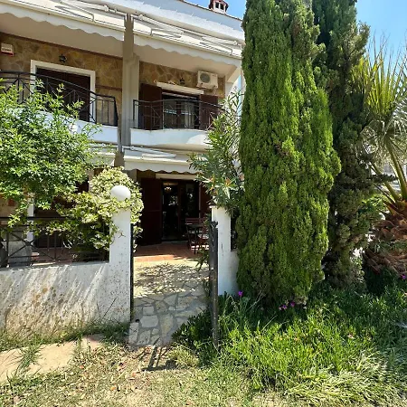Apartment Charming Classic Greek Maisonette Juliana Your Idyllic Retreat In Nikiti, Halki Nikiti (Sithonia)